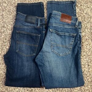 Hollister Lucky 363 vintage 29x32 Straight Jeans Pair in Dark and Medium wash